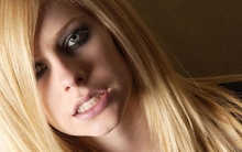women avril lavigne 1600x1200 wallpaper 